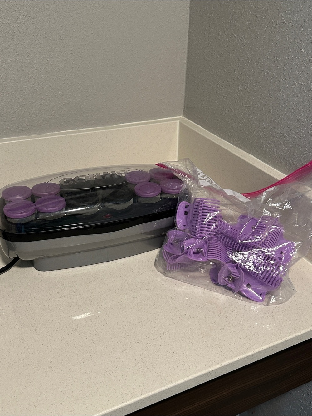 Conair Hot Rollers Hair Curlers CHV14JXRSAM‎ - With 12 Purple Hair Clips